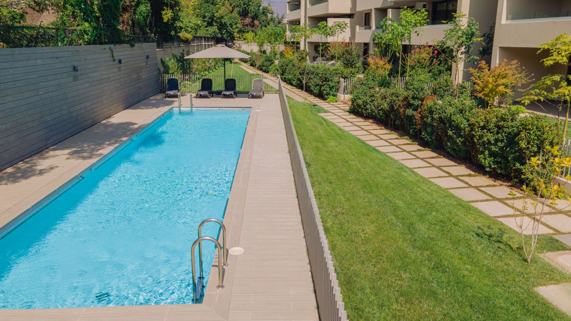 piscina patio